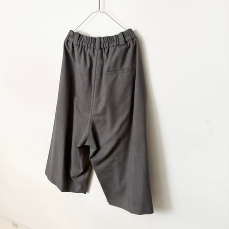 atelier naruse FORMAL ガウチョパンツ・グレイ