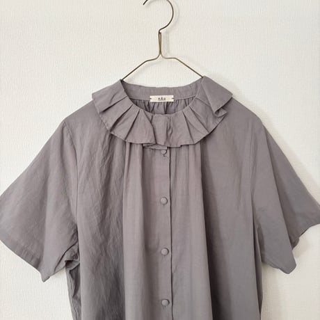HAU blouse "ruffled" /summer