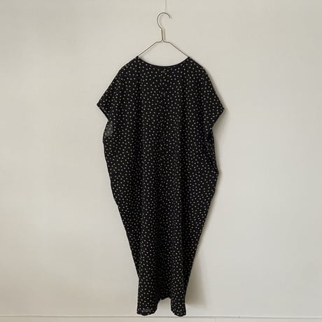somewearclothing  水玉2wayワンピース　クロベース×ベージュ 水玉