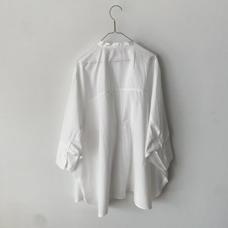 UNIVERSAL TISSU  ナチュラルタイプライターポンチョシャツ