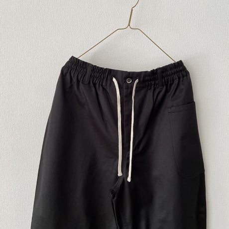 atelier naruse コットンチノウエストゴムバルーンパンツ