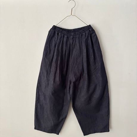 yuni  コットンリネン denim wide cocoon pants・インディゴ