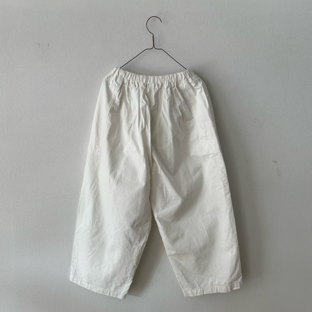 homspun 10オンスデニムギャザーパンツ ・ホワイト | itonowa