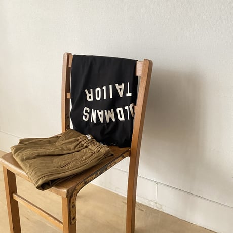 オールドマンズテーラー　OMT  PRINT CREW NECK SHORT SLEEB  TEE・BLK
