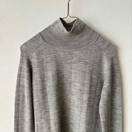 Hands of creation EXTRA FINE MERINO ランダムリブタートルプルオーバー