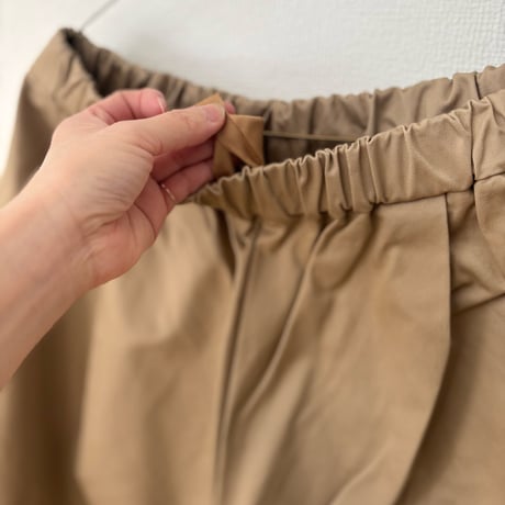 UNIVERSAL TISSU コットンウエポン イージータックキュロット