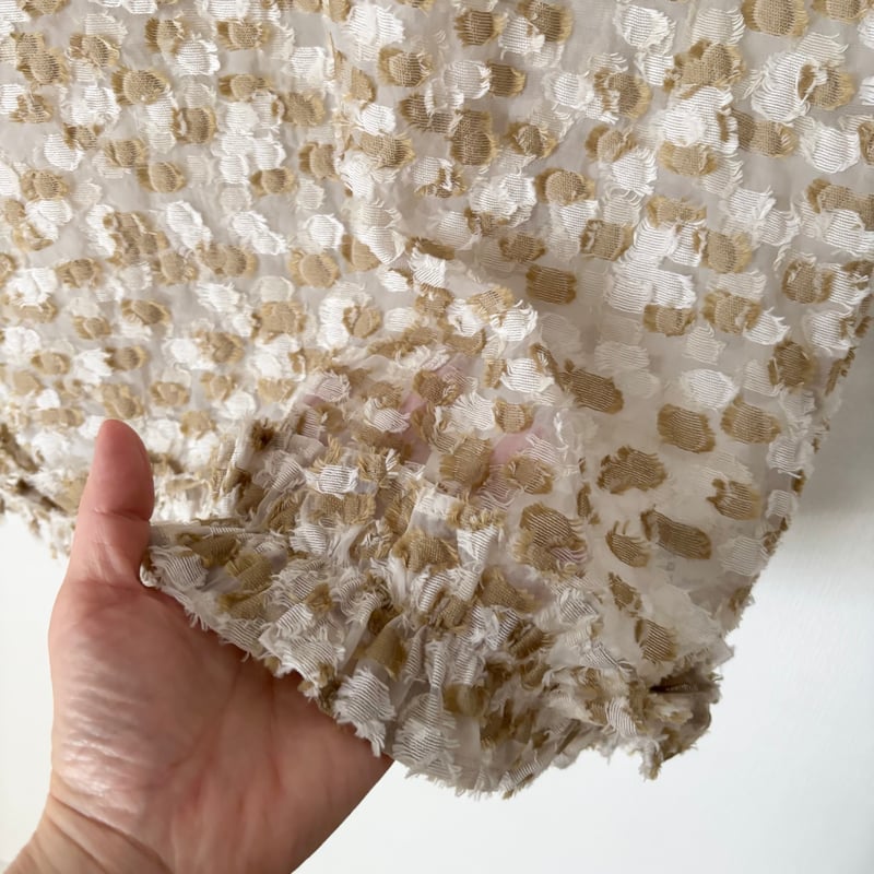 qiri 木漏れ日 back ribbon blouse・サンド | itonowa Li