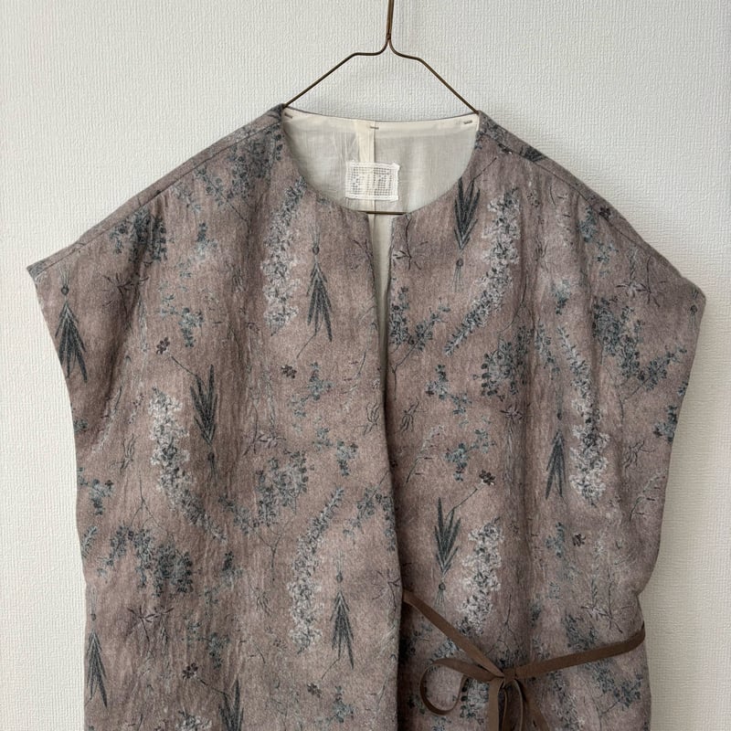 qiri old letter flowers long gilet | itonowa L