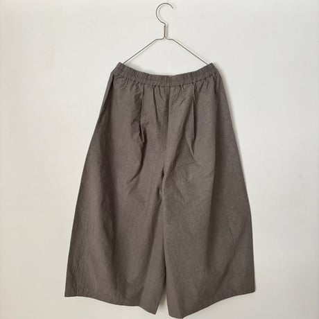 Hands of creation コットンリネンタイプライター fanage 2タックキュロットパンツ