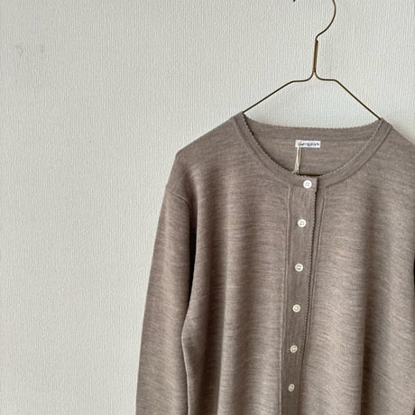 homspun 梳毛12G クルーネックカーディガン