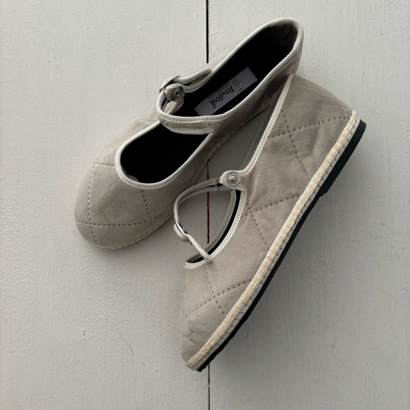 【新品未使用】SciusciàシューシャMARYJANE BISCUIT 37 新品未使用】Sciuscià シューシャMARYJANE BISCUIT 37の通販 by