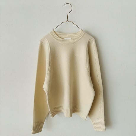 yuni  NEWENGLAND クルーネックプルオーバー