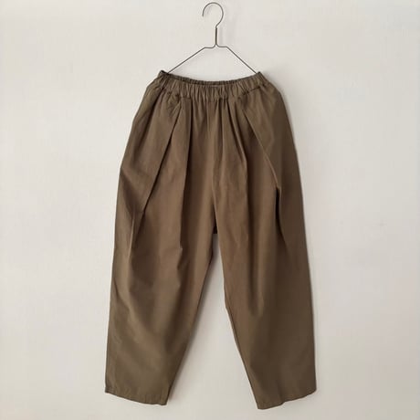 HAU  pants "kapok"