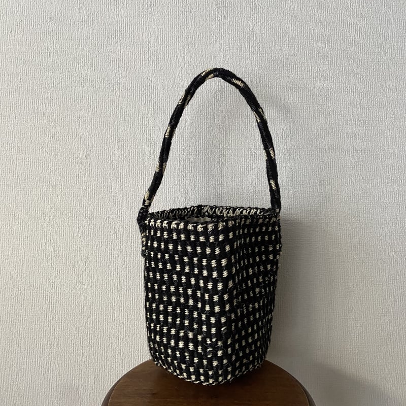 RECTANGLE　ギンガムサイザル ミニショルダー BLK RECTANGLE ギンガムサイザル ミニショルダー・BLACK | itonowa
