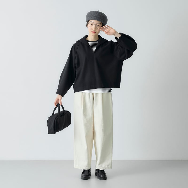 イタリア製 ゴルチエ ウールギャバ セーラーカラー 編み上げプルオーバー 黒 イタリア製 ゴルチエ ウールギャバ セーラーカラー 編み上げプル