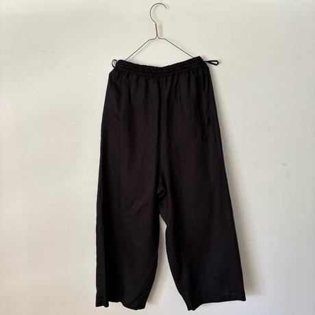 yuni Linen drawstrings パンツ