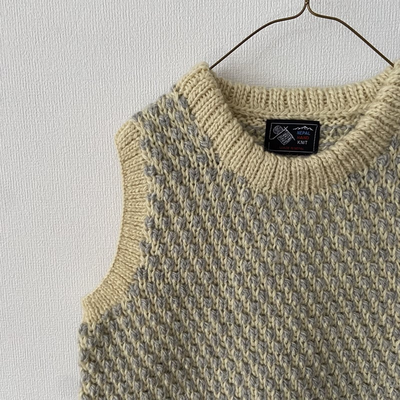 HAU hand knit vest 