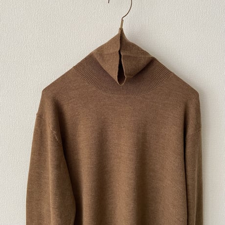 homspun 梳毛タートル