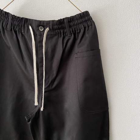 atelier naruse コットンチノウエストゴムバルーンパンツ