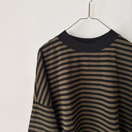 pot and tea スクエア長袖Tシャツ　ボーダー  カーキ×黒