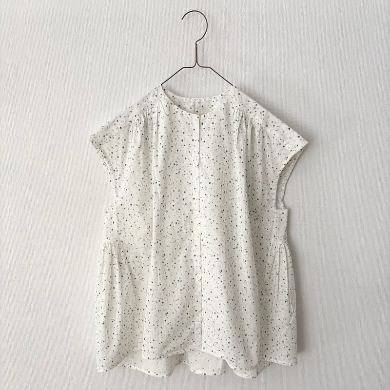 KENNETH FIELD ノースリーブブラウス 花柄 日本製 コットンL koton Fleur ノースリーブブラウス | itonowa Life ONLINE STORE