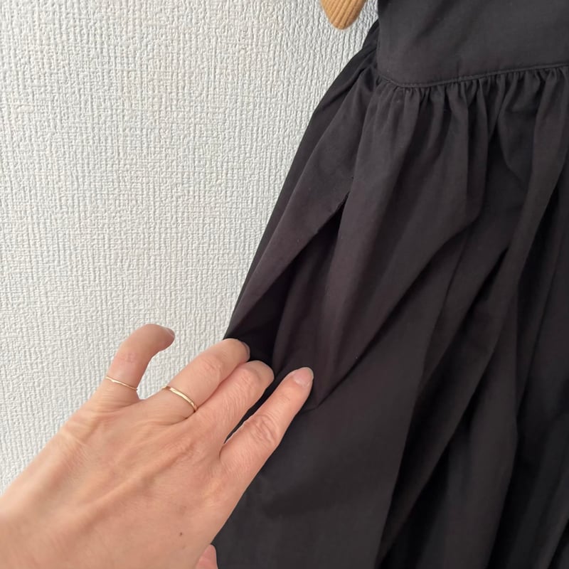 atelier naruse コットンサスペンダースカート・ブラック | itonowa L