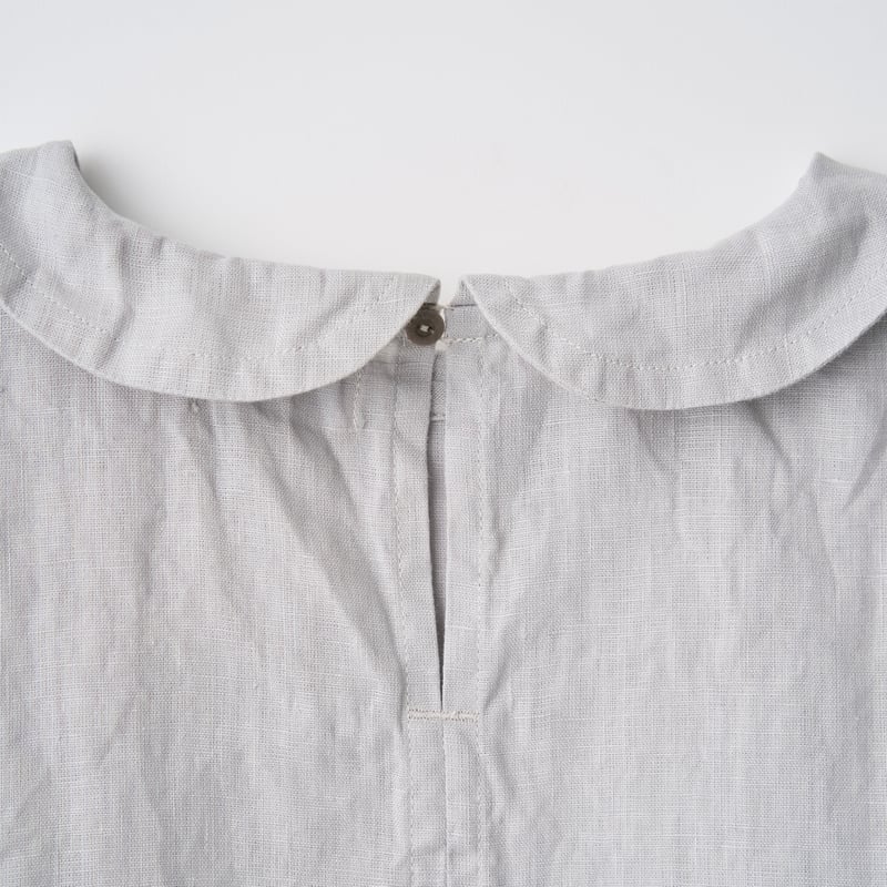 FOG LINEN WORK itonowa Life別注 丸襟 ブラウス FOG LINEN WORK itonowa Life別注 丸襟 ブラウス・ピジョン（薄いグレ