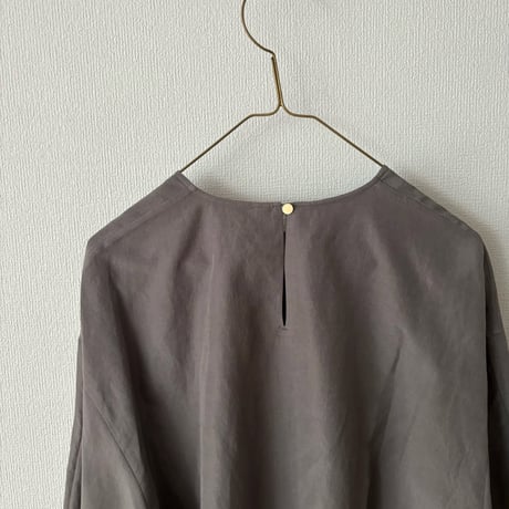 humoresque 絹紡リネン リラックスタフタ relax pullover