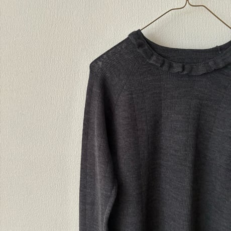 Hands of creation EXTRA FINE MERINO ランダムリブ フリルカラープルオーバー