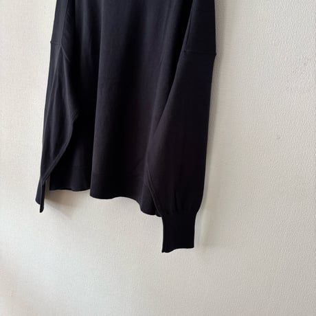 Hints On Moment Everything コットンカシミヤ クルーネックプルオーバー・ブルーブラック