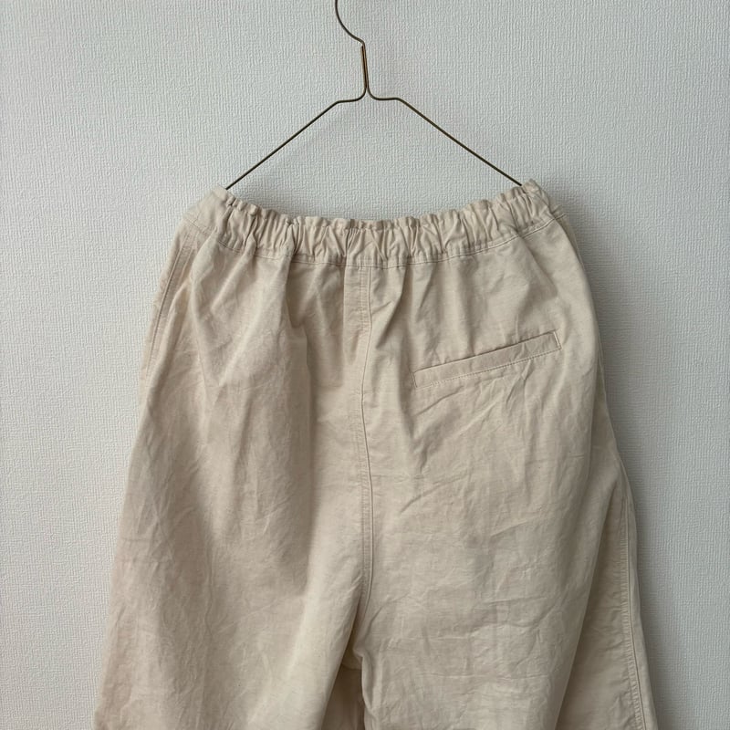 yuni コットンリネンツイル cocoon パンツ | itonowa Life ONLI