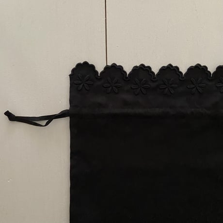 オールドマンズテーラー FLOWER SCALLP DRAWSTRING BAG