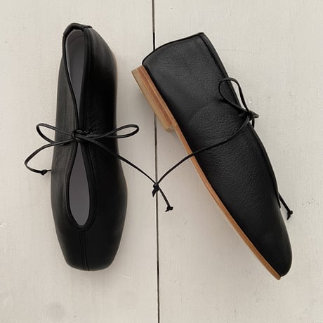 SUI  LaceUp ballet shoes