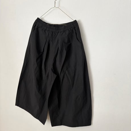 Hands of creation コットンリネンタイプライター fanage 2タックキュロットパンツ