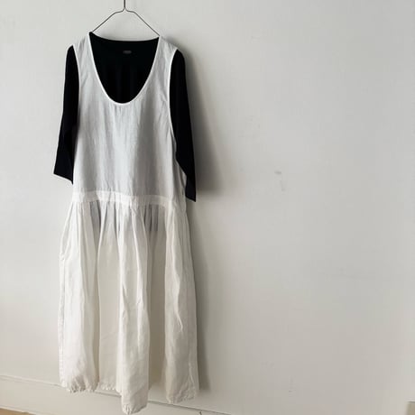 homspun  リネンバイオ　ノースリーブワンピース ・オフ白