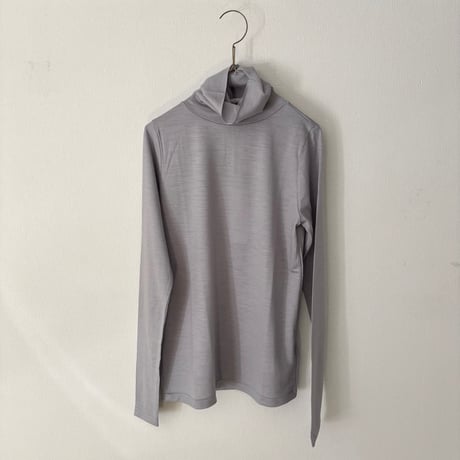 UNIVERSAL TISSU ウォッシャブルウール天竺 タートルネックプルオーバー