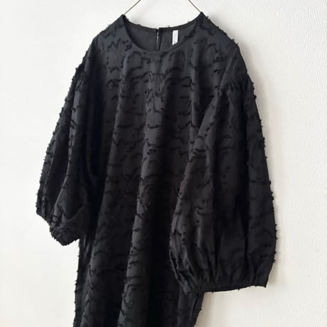 PARIS DE AOUNE   ジャガード ボリュームスリーブワンピース・クロカットジャガード