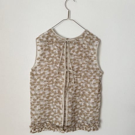 qiri  木漏れ日  back ribbon blouse・サンド