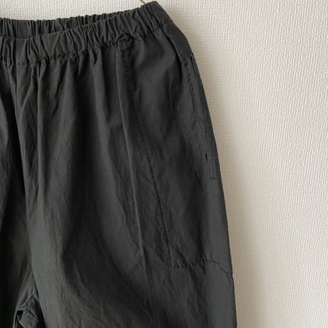 homspun バルキーシーチングギャザーパンツ ・ブラック