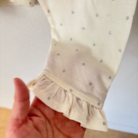 Hands of creation  30/-コットンウール天竺ドットプリント プチフリルプルオーバー