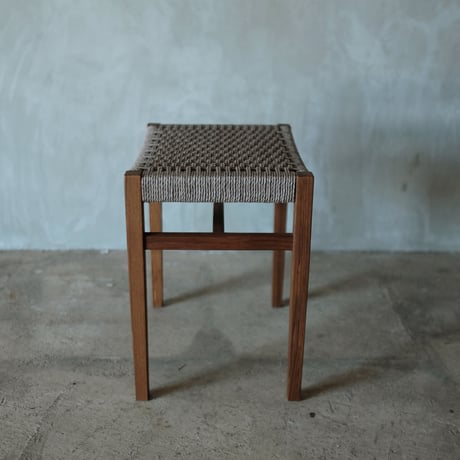 sain stool  / gray