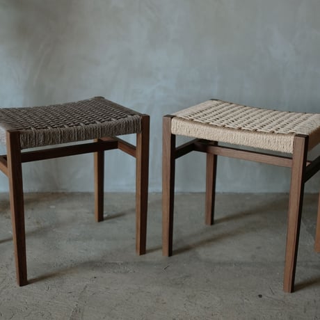 sain stool  / gray