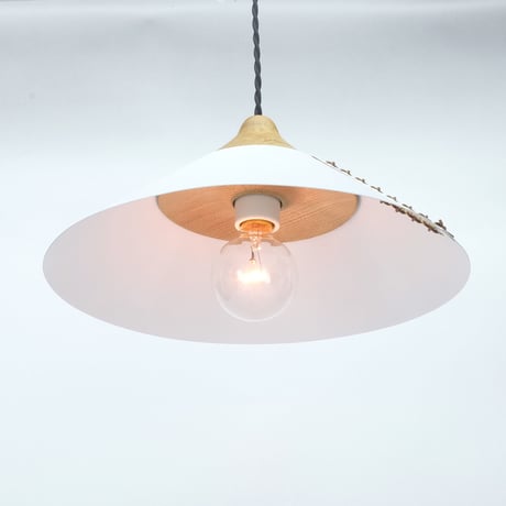 LAMP SHADE / WHITE