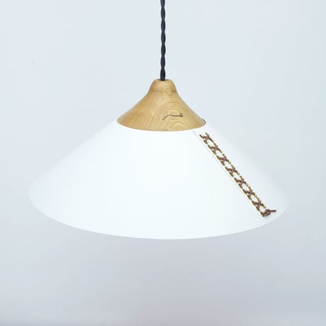 LAMP SHADE / WHITE