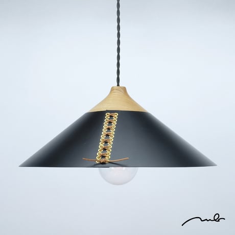 LAMP SHADE / BLACK