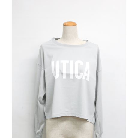 短丈ロゴロングスリーブTシャツ