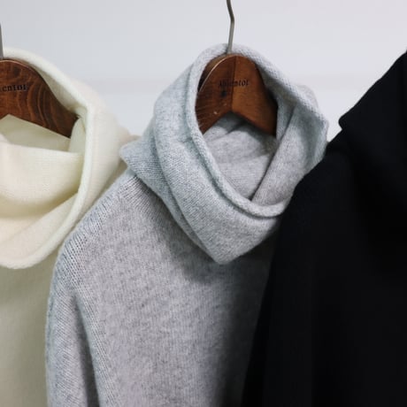 ウール＆カシミア コクーンドルマンニット