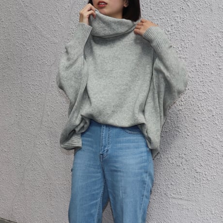 ウール＆カシミア コクーンドルマンニット