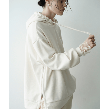 CLANE | SIDE ZIP WIDE HOODIE