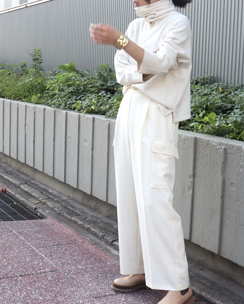 ストレートワイドタックパンツ | ABIENTOT ONLINE STORE